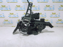 Broasca incuietoare usa dreapta spate 8v4a-s26412-ea 8v4as26412ea Ford