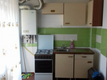 De inchiriat apartament o camera zona Bucovina