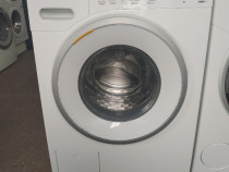 Mașina de spălat Miele W1 - 8 kg