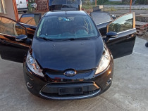Ford fiesta anul 2010