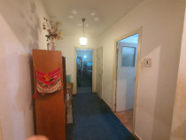 Apartament 2 camere, etaj 1/4, zona Nord