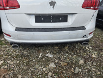 Bara spate Volkswagen Touareg 2012