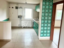 Zona Tomis 3 apartament 4 camere transformat in 3