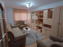 Apartament 2 camere + demisol, zona Ștefan cel Mare