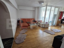 Apartament 3 camere, semidecomandat, zona 8 Mai