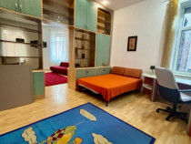 Apartament cu 3 camere de vanzare , Oradea