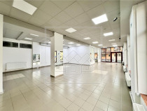 Spatiu comercial in zona Strand - 177 mp - vitrina la strada