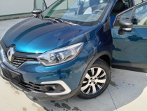 Mașină Renault Captur