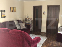 4 camere, 110 mp, mobilat modern, scara interioara, zona Has