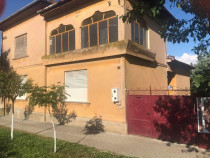 Sau schimb Casa Parter + Etaj - Mansarda in loc. Bodrogu Nou Arad