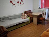 Inchiriez apartament 2 camere (mobilat, utilat, CT). Zona Tatarasi.