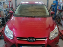 Ford Focus superb