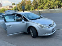 Toyota Avensis 2011 utilizat