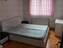 Apartament cu 3 camere, decomandat-Zona I.T.C.