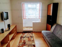 Apartament 3 camere semidecomandat - zona Calea Bucuresti.