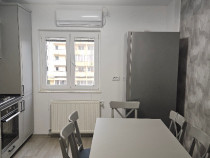 Inchiriez apartament 2 camere decomandat in Deva, Ulpia Bld. Decebal