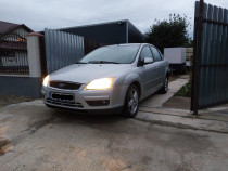 Ford focus 1.8 TDCi/ Limuzina / Climatronic