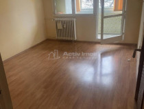 3 camere - semidecomandat - zona Brancoveanu