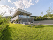 Casa de exceptie, cu panorama spectaculoasa in Feleacu