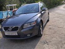 Liciteaza-Volvo V50 2012