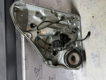 Macara geam stanga spate Volkswagen Passat B5.5 2002