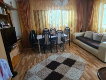 Apartament 3 camere, Micro 17