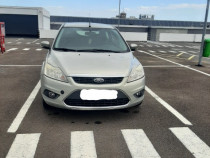 Urgent vând Ford Focus Ghia an 2009 full option