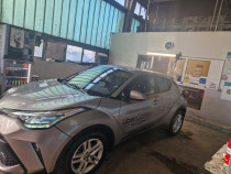 Toyota C-HR masina