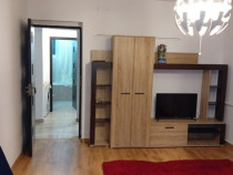 Inchiriez apartament 2 camere, decomandat, et 2/4 Piața Gării