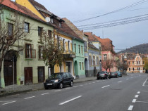 Casă 155 mp pe 3 nivele - Ideală pentru locuință afacere Sighișoara