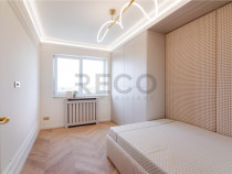 RECO Apartament Ultralux , cu 3 camere