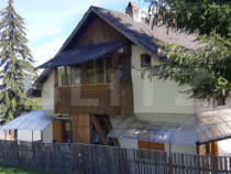 Cabana de vacanță în Piatra Fântânele + 3 arii teren