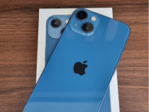 IPhone 13, Blue.