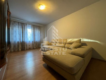 Apartament 3 camere, Decomandat, zona Lipovei