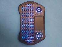 Mini tastatura wireless, cu touchpad, iluminata LED