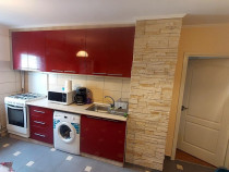 Apartament 2 camere,decomandat,et.3/4==(Persoană fizică) Podul de Fier