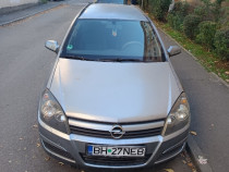 Opel Astra H combi 1.9 120 cp