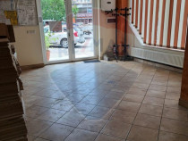 Spațiu comercial modern 160mp de închiriat în zona Aur...