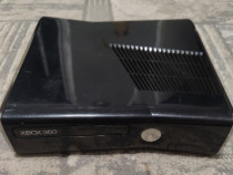 Xbox 360 Slim modat