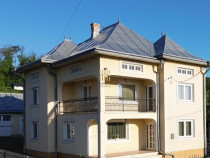 Casa Moderna! La 10 km de Suceava! De ! 0727817187