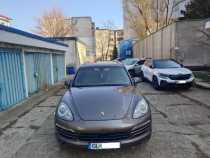 Porsche Cayenne 3.0 diesel, 245 cp TVA deductibil