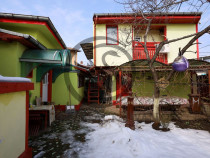 Casă 4 camere + anexă cu garaj și garsonieră