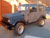 Suzuki samurai de lux