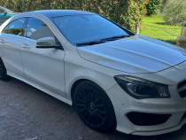 Mercedes benz CLA 220