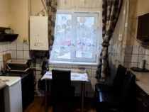 Apartament 2 camere bloc caramida etaj 1