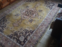 Covor persan din lana 2X3 m, în stare foarte buna și alte covoare
