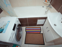 3 camere de vanzare in zona Blumana