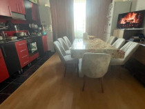 Apartament 4 camere etaj 3 Partea de jos