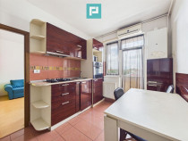 Apartament 2 camere, etaj 1, parcare privata.