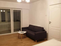 Apartament cu 2 camere, decomandat - zona Centru Civic